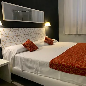 https://villa-giovanna-citylife-milano.italymilanhotels.net