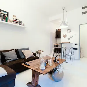 https://giovio-loft-cozy-home-in-como-lake.it-lombardy.com